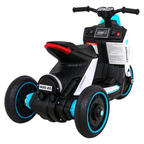 POKROČILÝ motocykl bílý