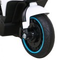 POKROČILÝ motocykl bílý