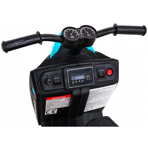 POKROČILÝ motocykl černý