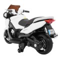Motocyklový závodník bílý