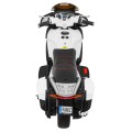 Motocyklový závodník bílý