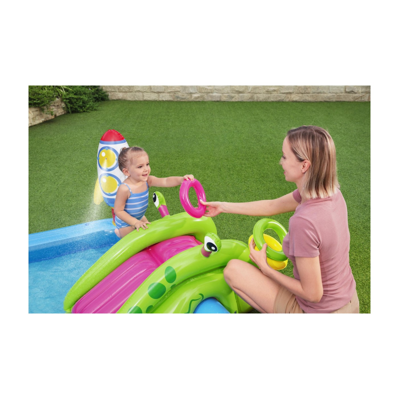 Vodní hřiště Small Astronaut 288X206X84 BESTWAY 5v1  + Skluzavka + Obruče