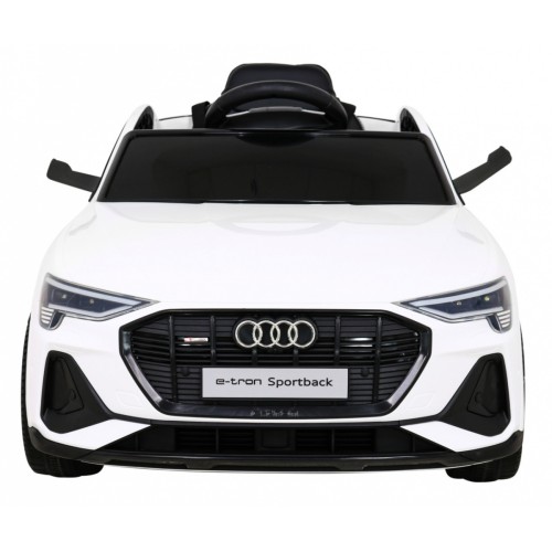 Audi E-Tron Sportback Kids bílá Remote 4x4 Drive Slow Start Rádio MP3 LED