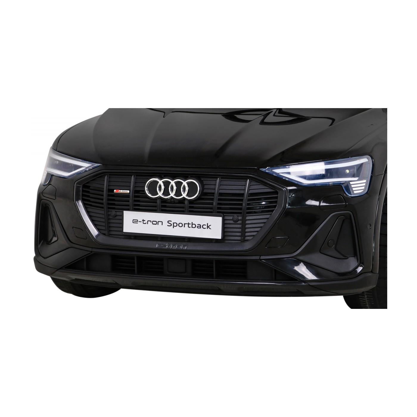 Audi E-Tron Sportback Kids černý + dálkové ovládání + pohon 4x4 + pomalý start + MP3 rádio + LED