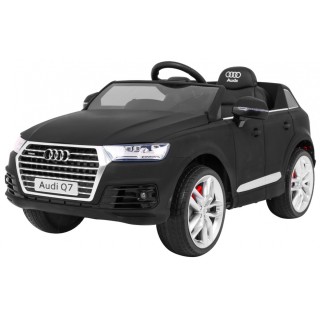 Vozidlo Audi Q7 2 4G nový model lakovaný černý matný