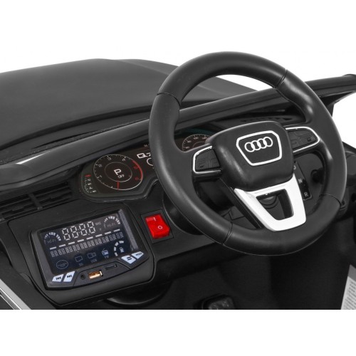 Vozidlo Audi Q7 2 4G nový model lakovaný černý matný
