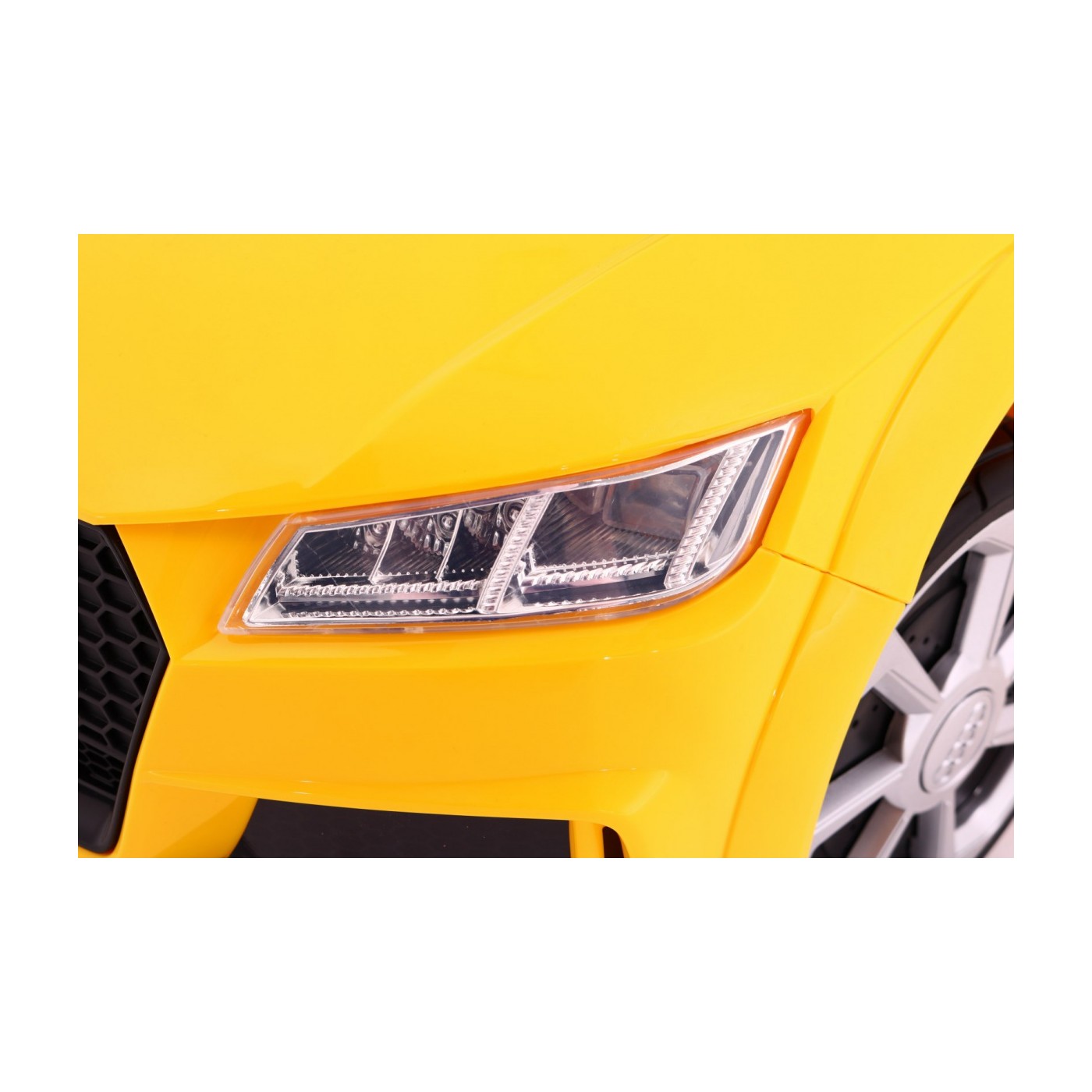 AUDI Quatro TT RS EVA 2 4G Žlutá