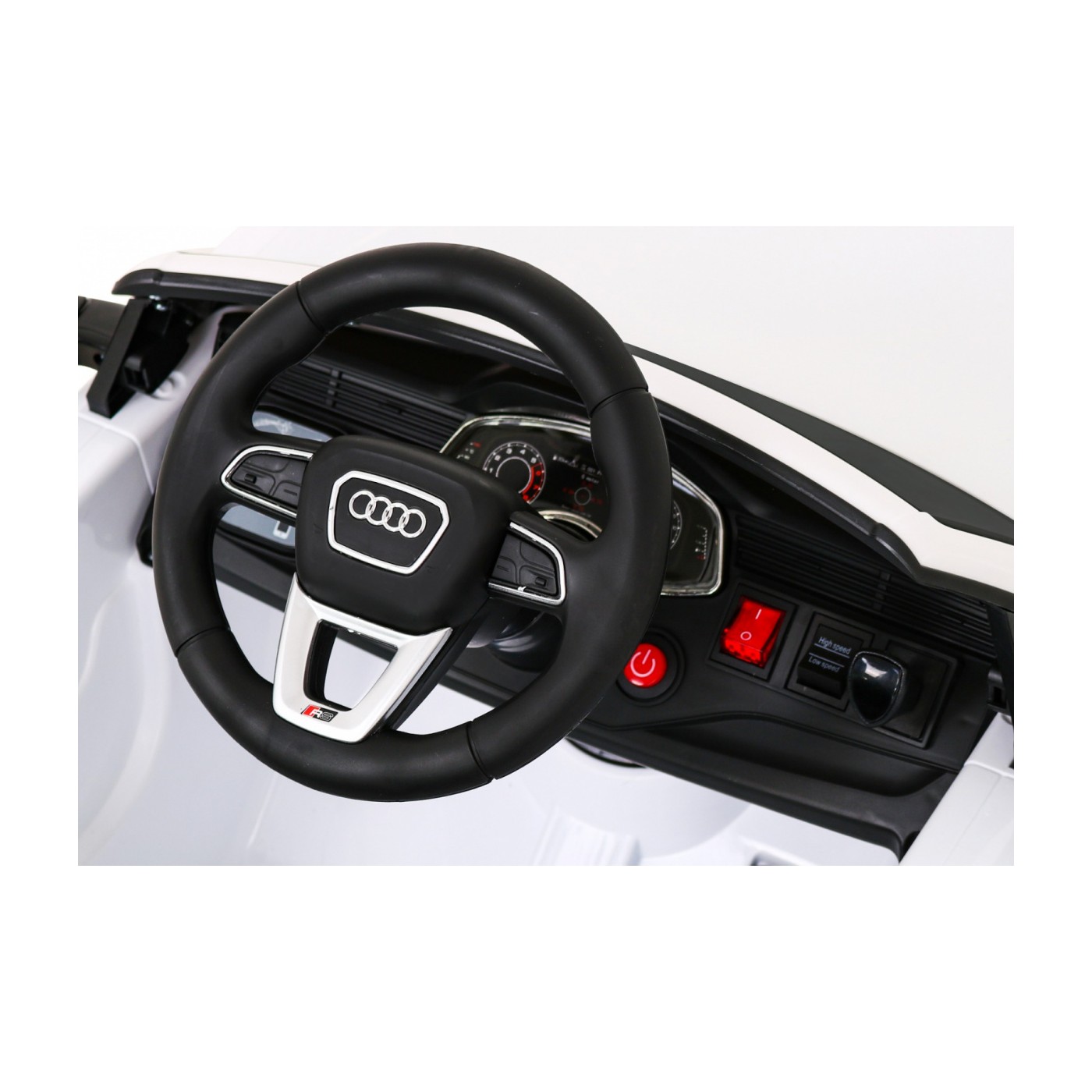 Baterie do auta Audi RS Q8 bílá + dálkové ovládání + pomalý start + EVA + LED + MP3 USB