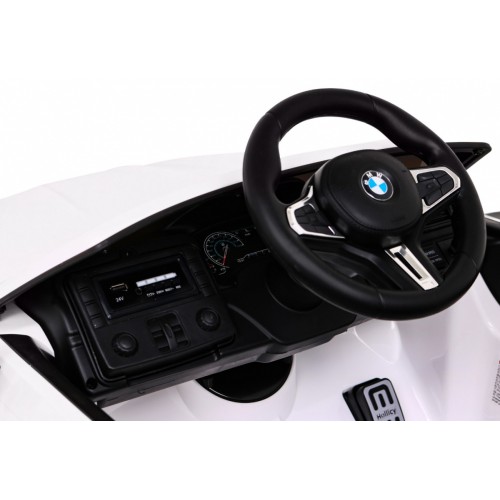 BMW M5 DRIFT Vehicle Bílá