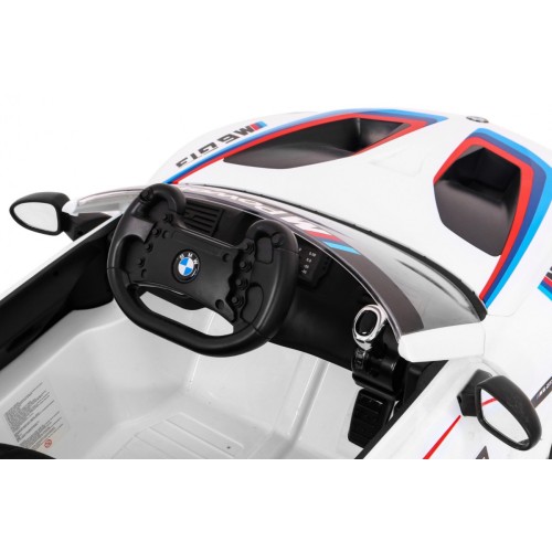 BMW M6 GT3 Dětská baterie do auta Bílá odvzdušňovací zvuk MP3 světla Dálkové ovládání