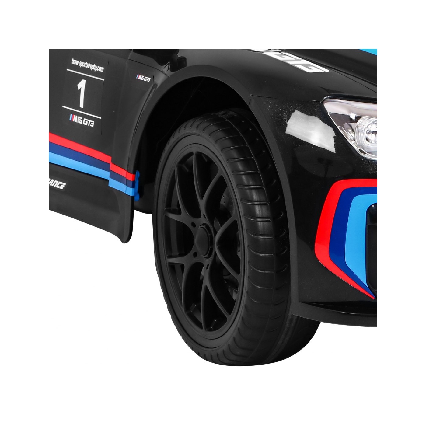 BMW M6 GT3 Dětská baterie do auta černá + přívod vzduchu + MP3 zvuková světla + dálkové ovládání