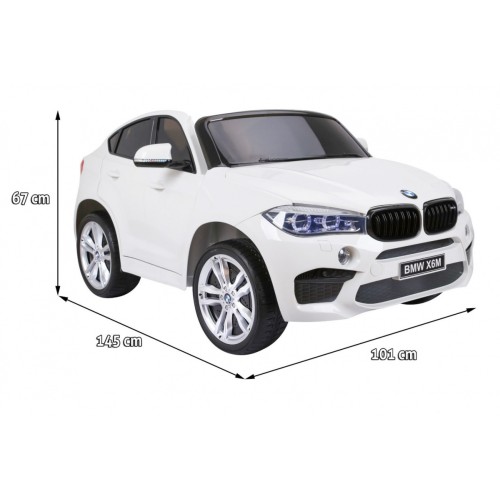 BMW X6M XXL pro 2 děti bílá + dálkové ovládání + eko kůže + pásy + pomalý start + MP3 USB + LED