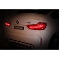 BMW X6M XXL pro 2 děti bílá + dálkové ovládání + eko kůže + pásy + pomalý start + MP3 USB + LED