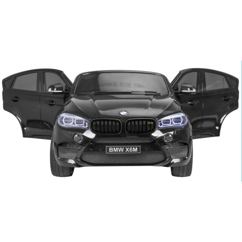 BMW X6M XXL pro 2 děti barva černá dálkové ovládání pásy pomalý start MP3 LED