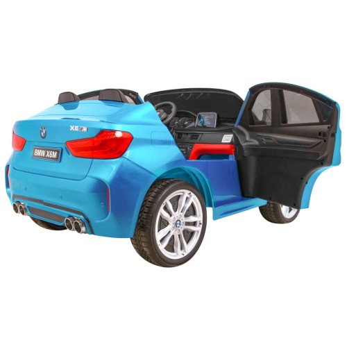 BMW X6M XXL pro 2 děti barva modrá dálkové ovládání pásy pomalý start MP3 LED