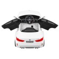 Elektrické dětské auto BMW X6M bílé + dálkové ovládání + EVA + pomalý start + audio panel + LED