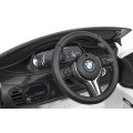 Elektrické dětské auto BMW X6M bílé + dálkové ovládání + EVA + pomalý start + audio panel + LED