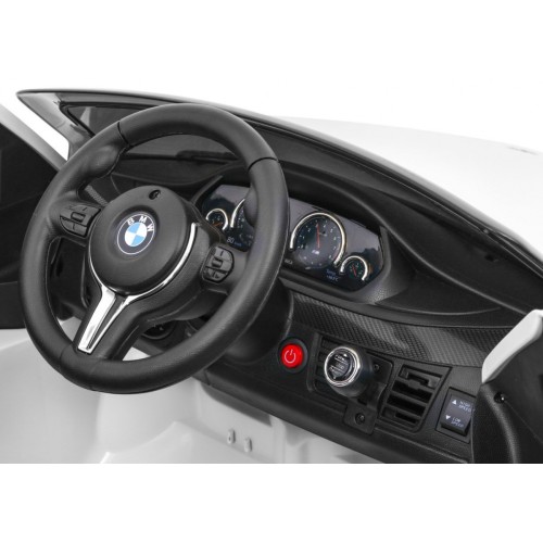 Elektrické dětské auto BMW X6M bílé + dálkové ovládání + EVA + pomalý start + audio panel + LED