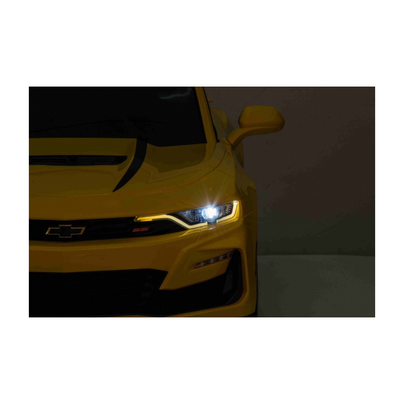 Žluté dálkové ovládání baterie Chevrolet Camaro 2SS EVA Wheels Slow Start Light Sounds
