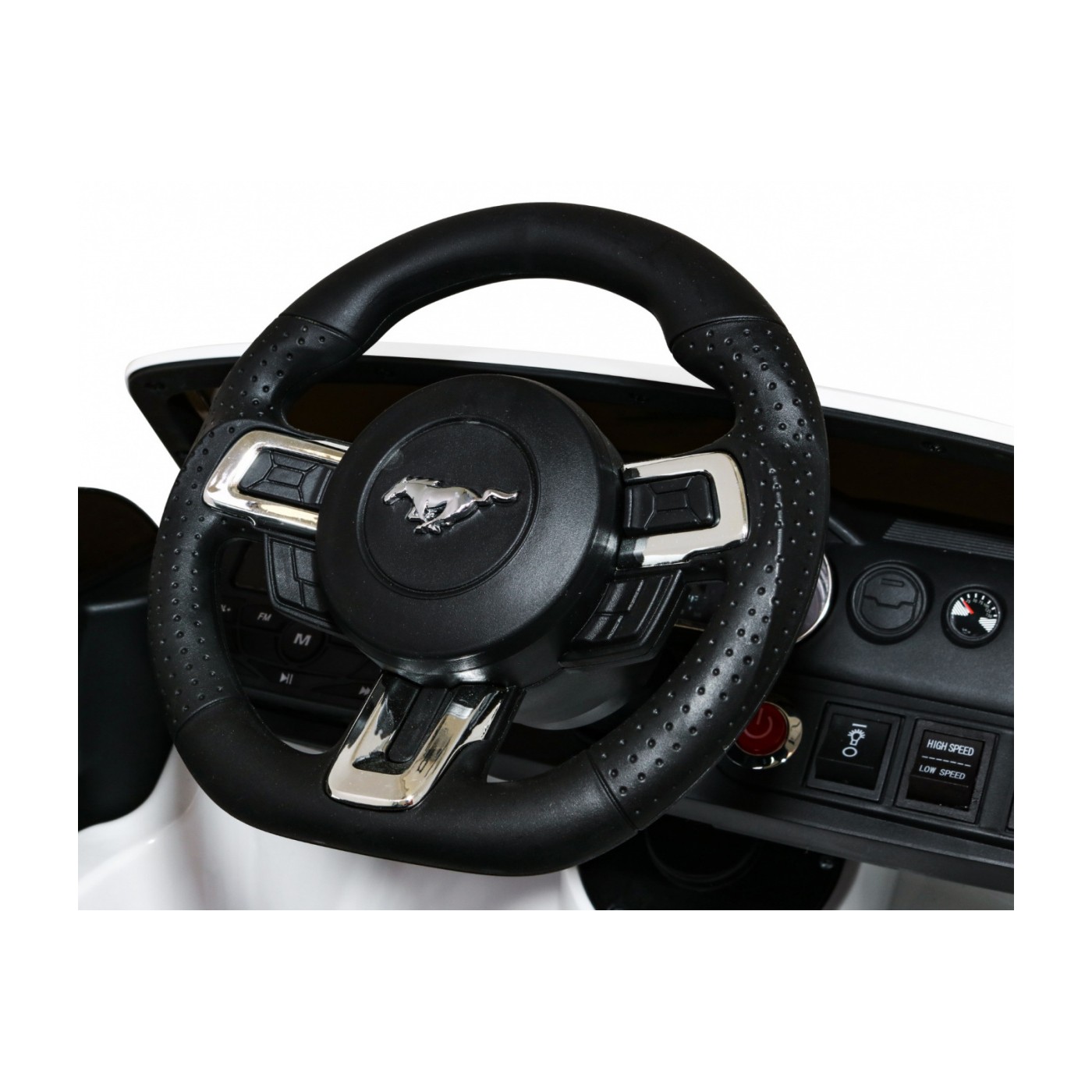 Autko Ford Mustang GT na baterii pro děti Bílá + Nastavení sedadla + LED audio + EVA + Pomalý start