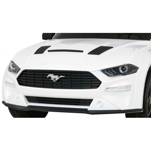 Autko Ford Mustang GT na baterii pro děti Bílá + Nastavení sedadla + LED audio + EVA + Pomalý start