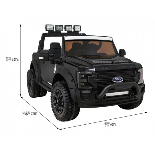 Vozidlo Ford Super Duty černé