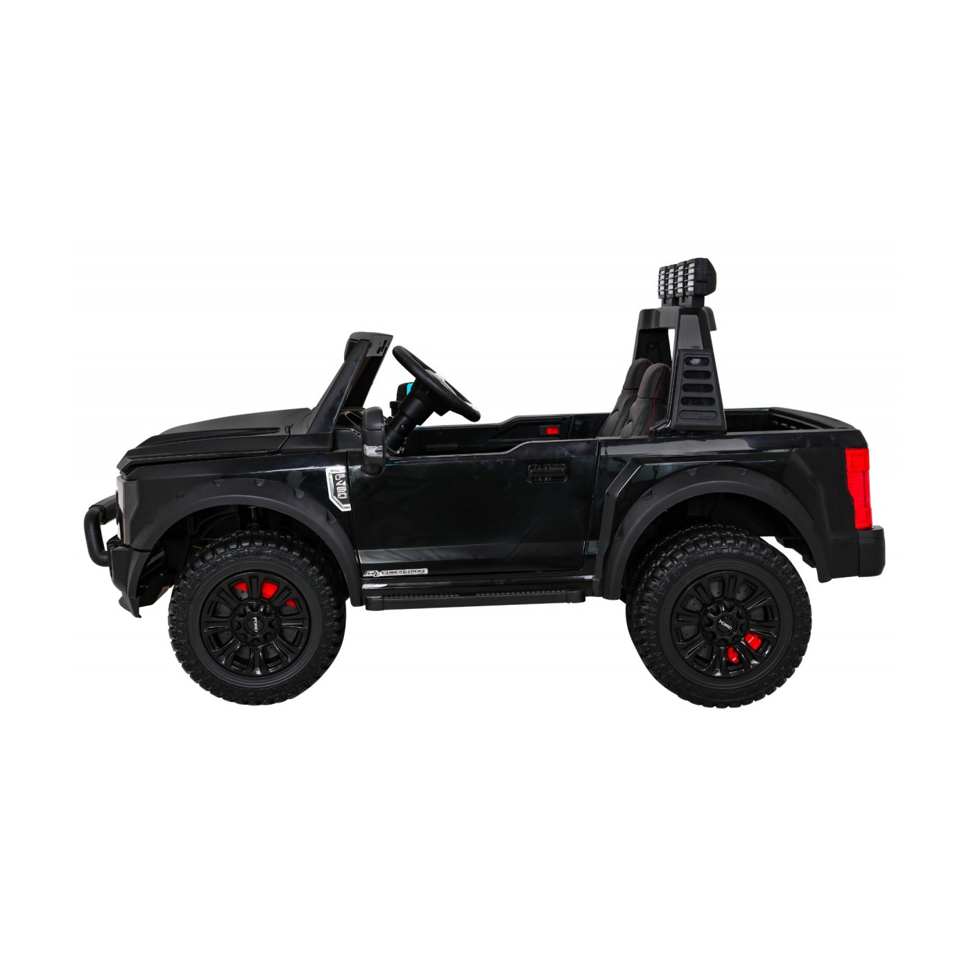 Vozidlo Ford Super Duty černé