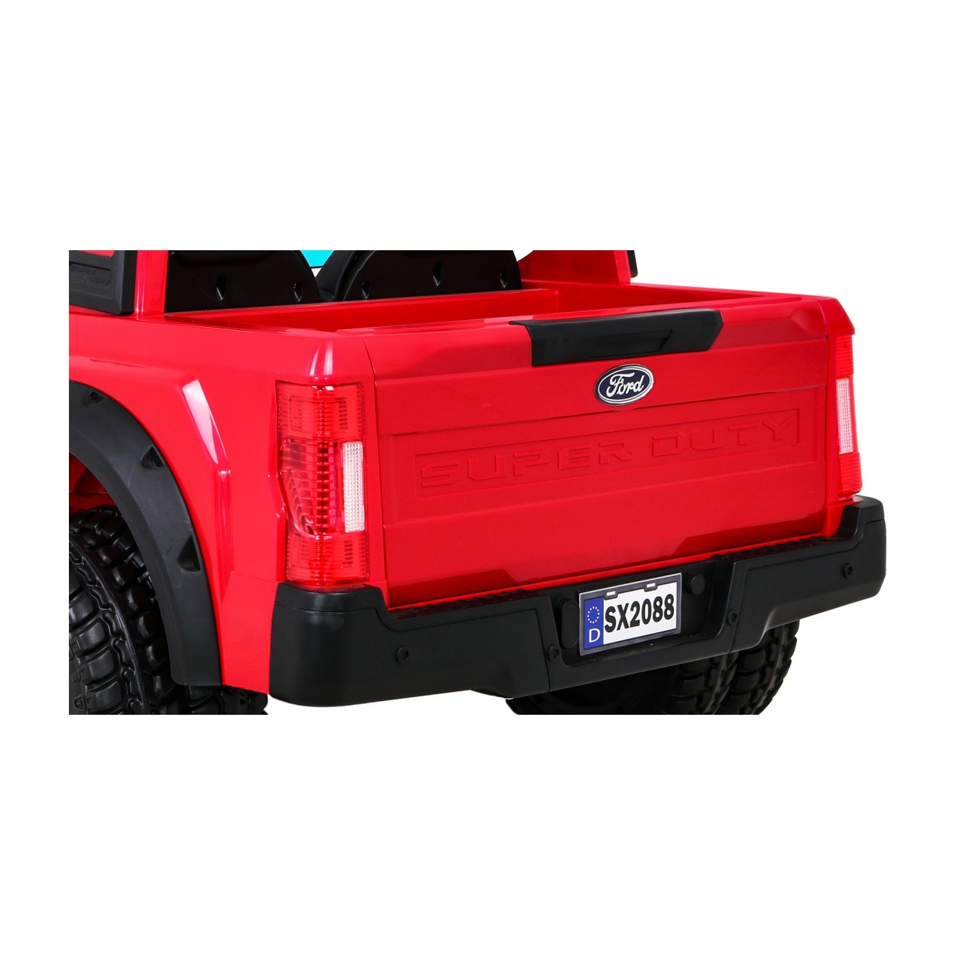 Vozidlo Ford Super Duty červené