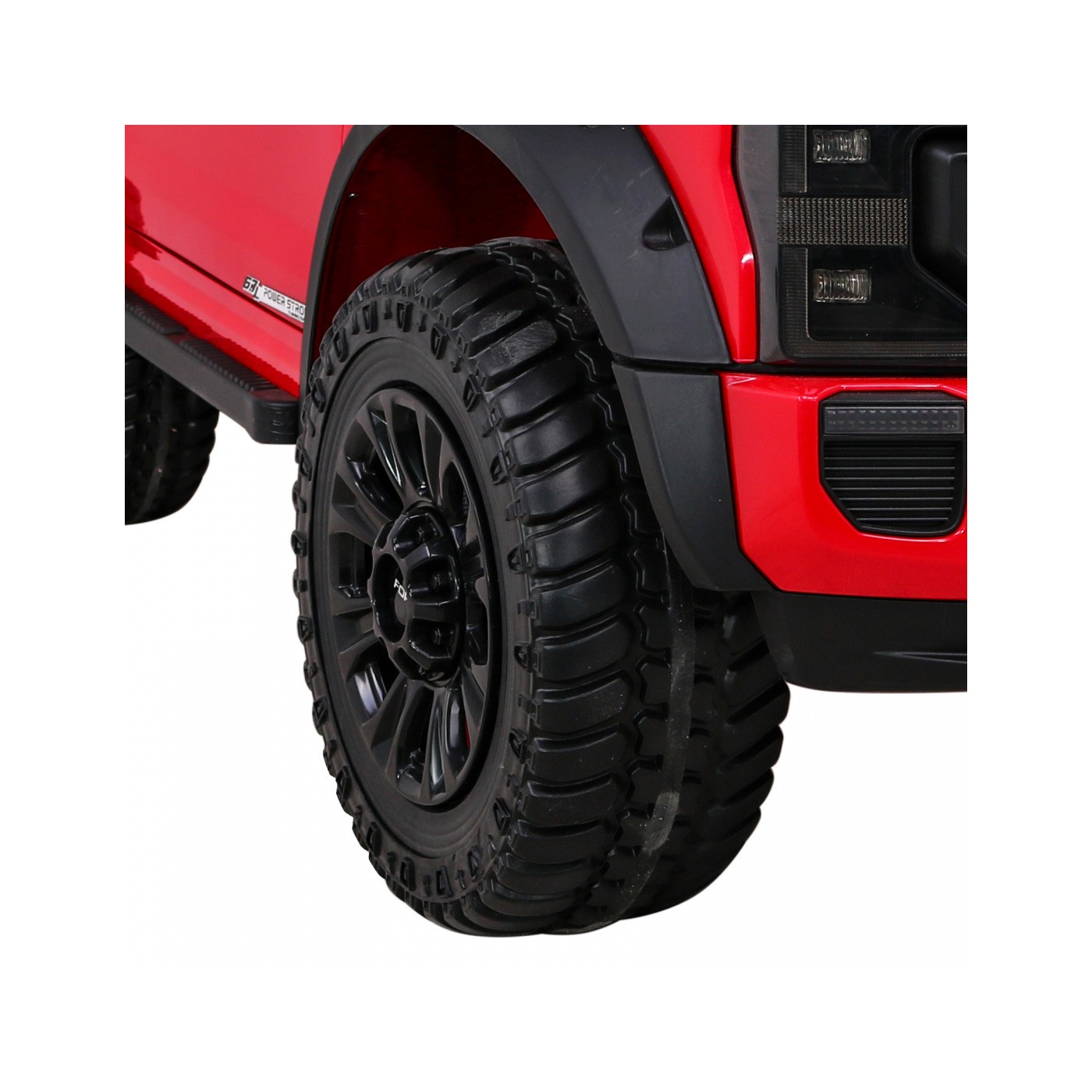 Vozidlo Ford Super Duty červené