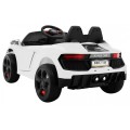 Autko Future na dětskou baterii bílá + dálkové ovládání + pomalý start + EVA + MP3 USB + LED