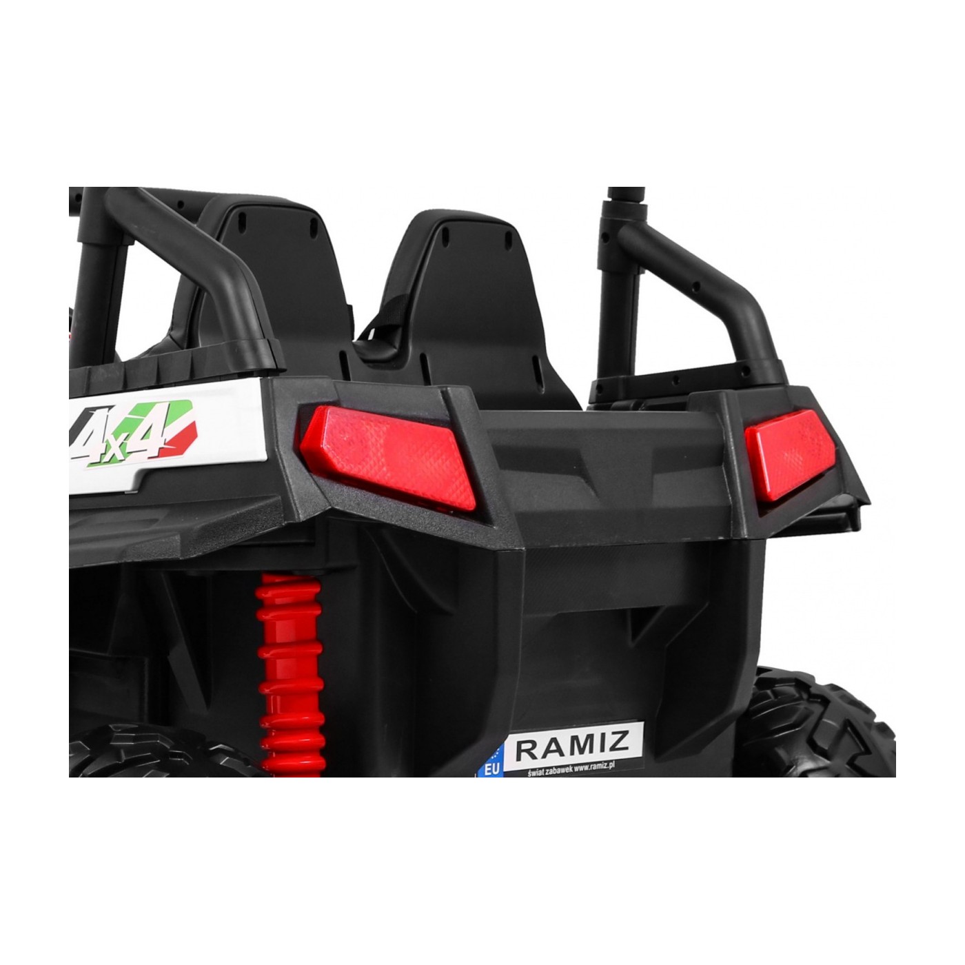 Grand Buggy Strong Lift Kids bílá Naped 4x4 Remote Trunk Radio MP3 LED