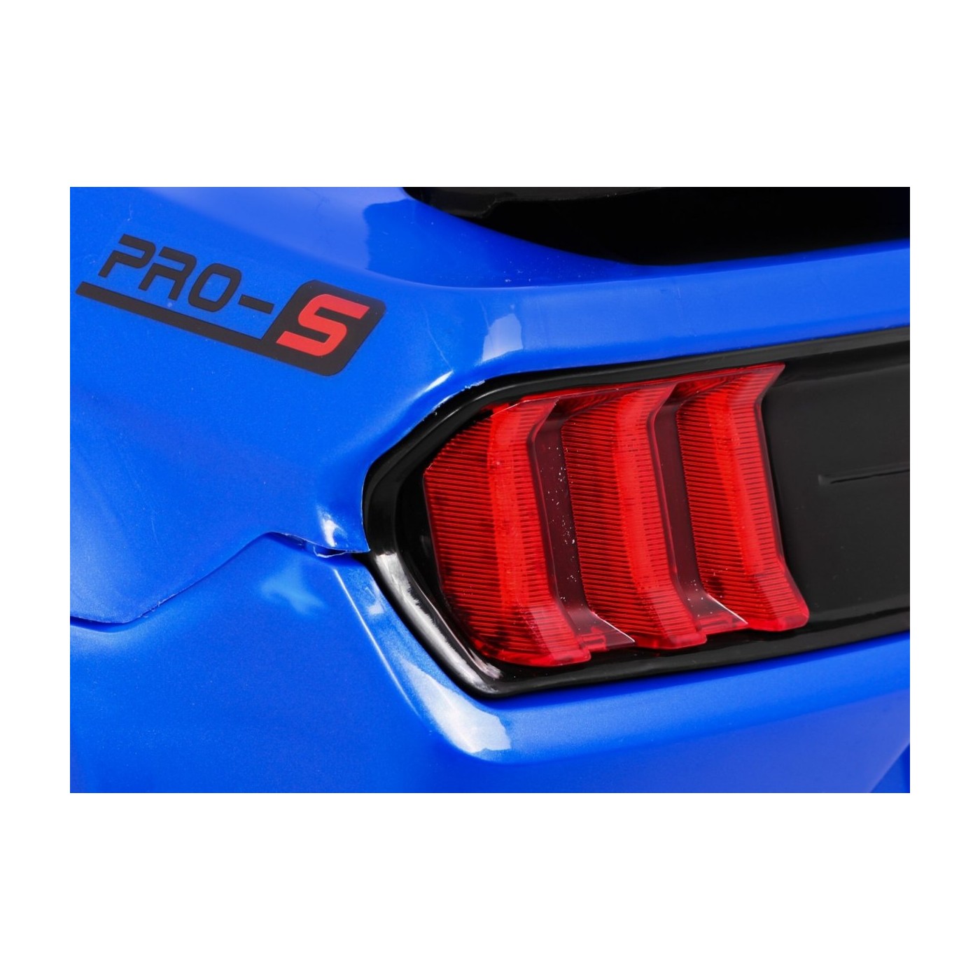 Autíčko GT Sport dobíjecí dětský modrý dálkový pomalý start kufr MP3 LED