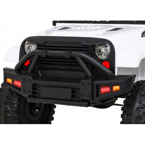 Autko Jeep Dark Night na baterii pro děti bílá + pomalý start + EVA + audio LED