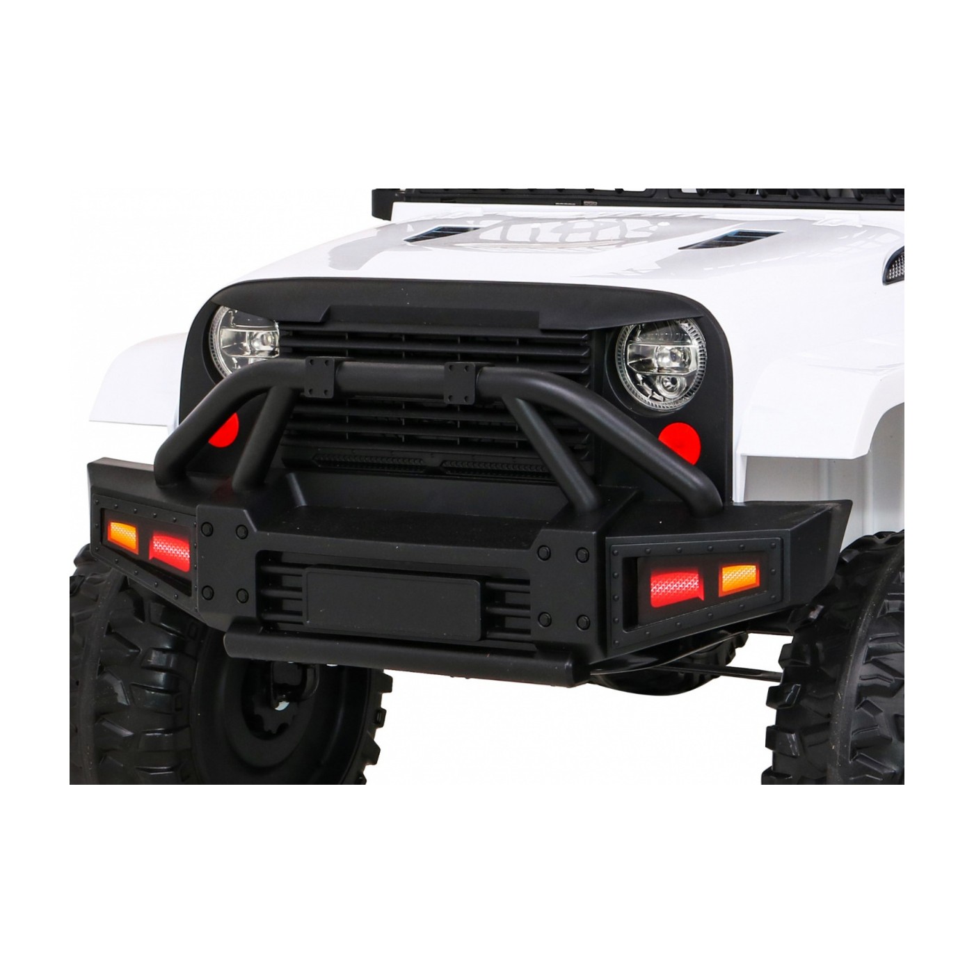 Autko Jeep Dark Night na baterii pro děti bílá + pomalý start + EVA + audio LED