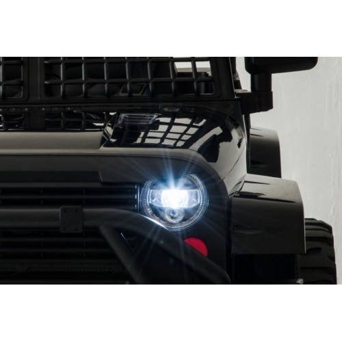 Jeep tmavé noční vozidlo černé