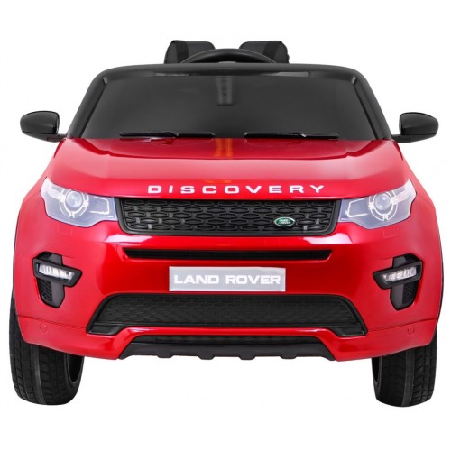 Land Rover Discovery vozidlo lakované červeně