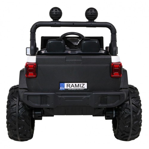 Vehicle Master Of Terain bílá