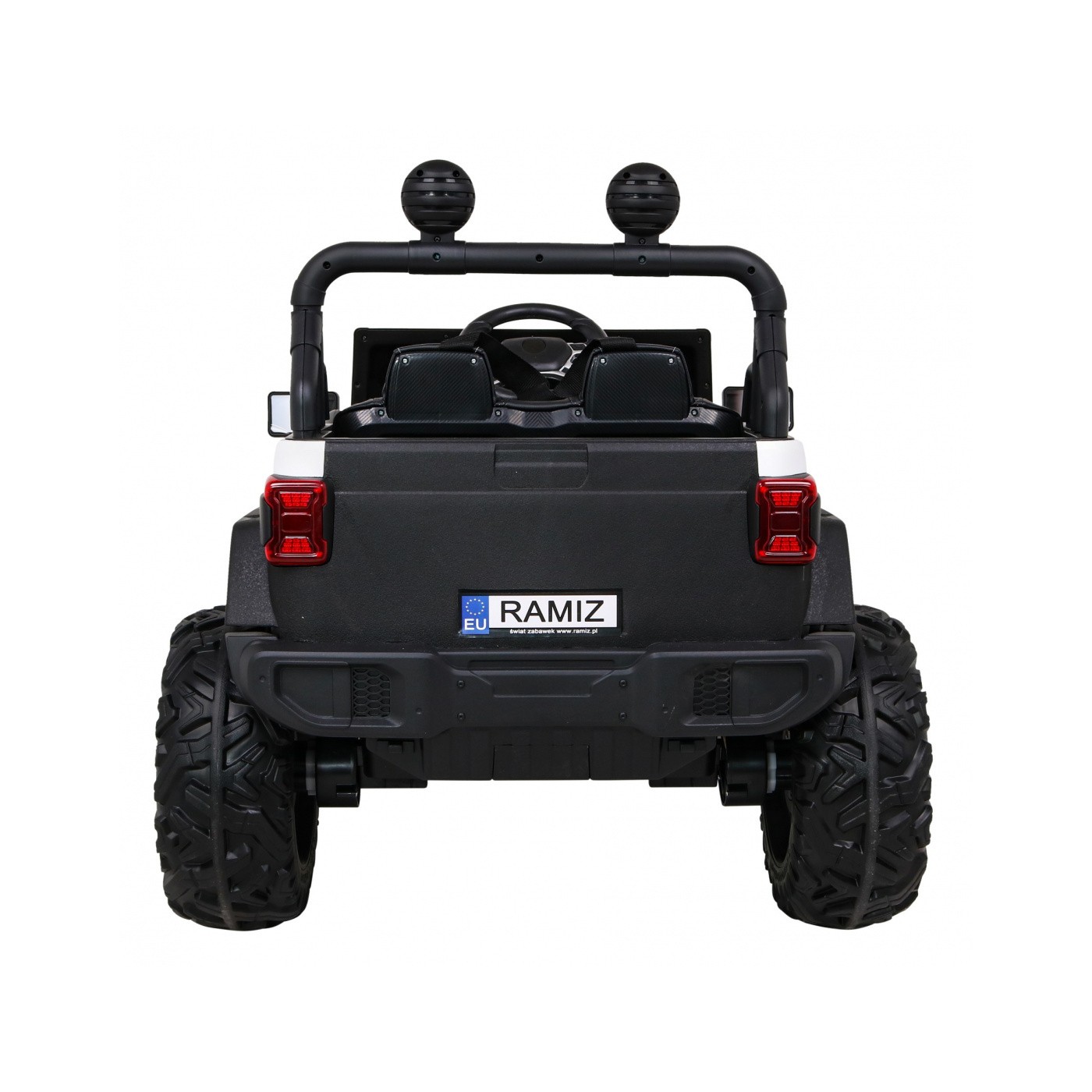 Vehicle Master Of Terain bílá