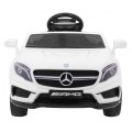 Vozidlo Mercedes AMG GLA-45 bílá