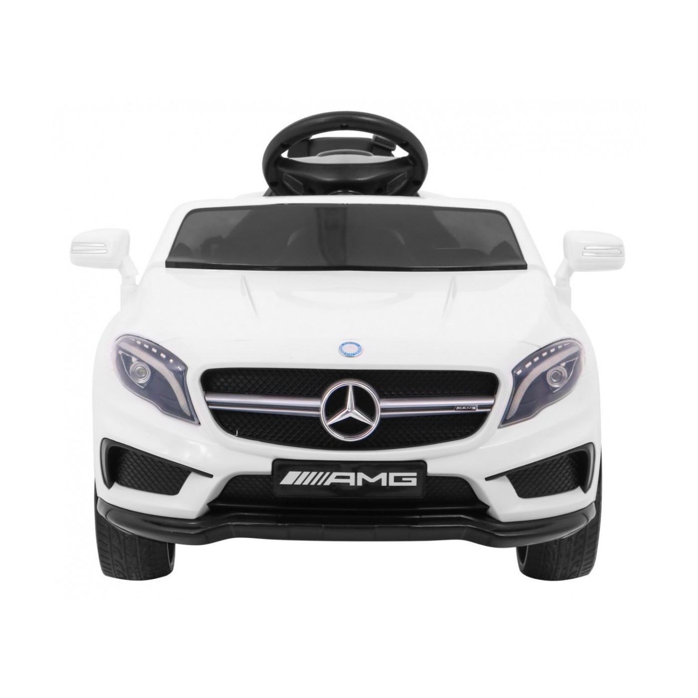 Vozidlo Mercedes AMG GLA-45 bílá