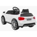 Vozidlo Mercedes AMG GLA-45 bílá