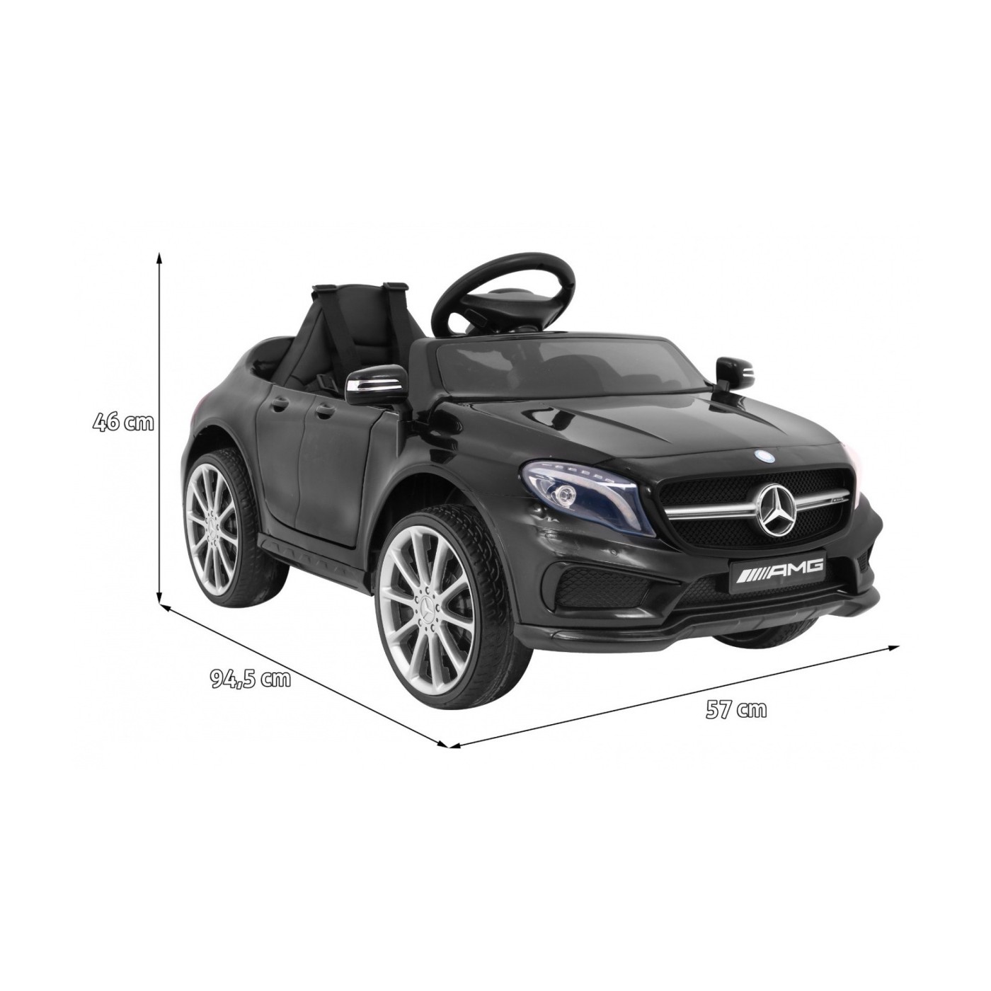 Mercedes AMG GLA-45 vozidlo černé