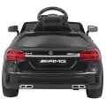 Mercedes AMG GLA-45 vozidlo černé