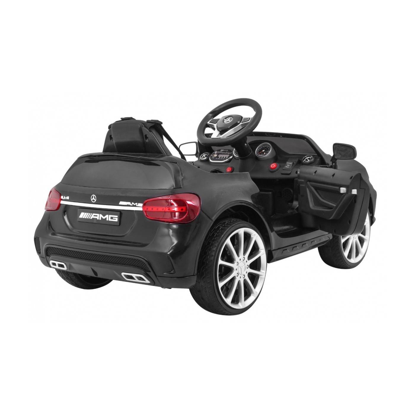 Mercedes AMG GLA-45 vozidlo černé