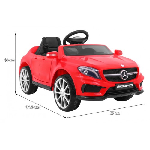 Mercedes AMG GLA-45 červená