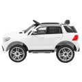 Mercedes AMG GLE 63 AMG vozidlo bílá