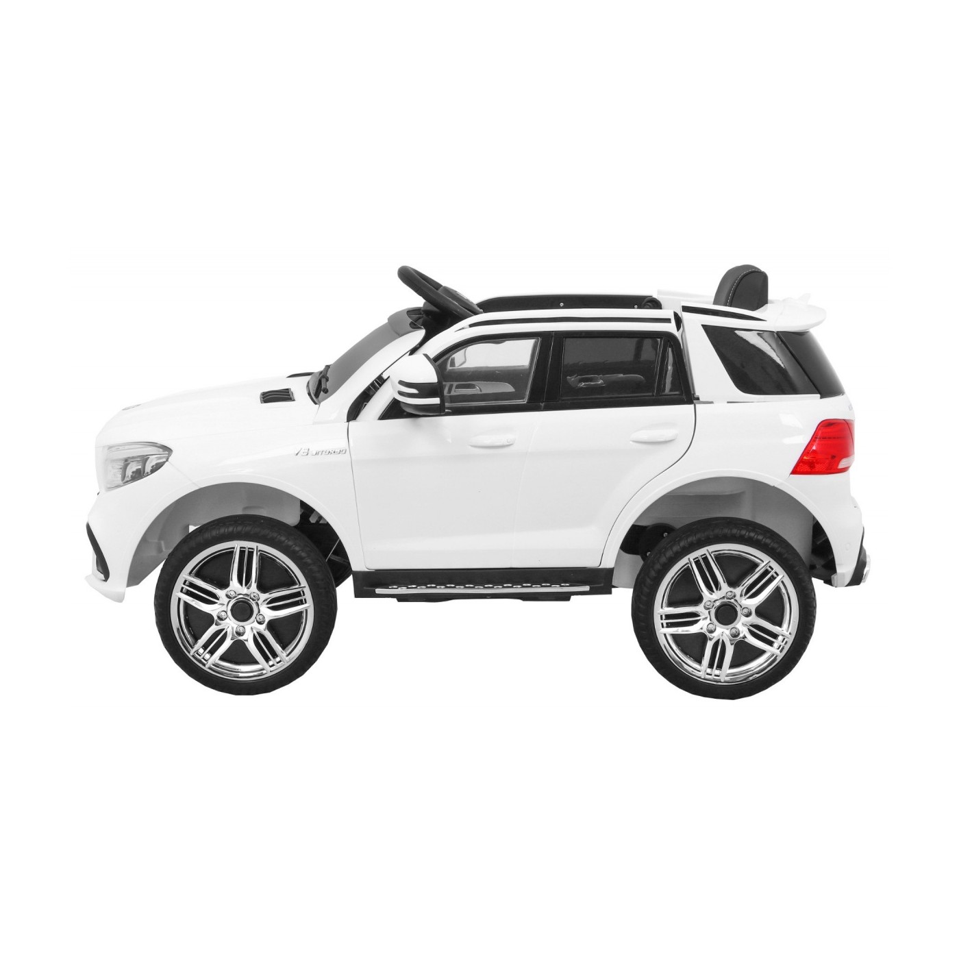 Mercedes AMG GLE 63 AMG vozidlo bílá