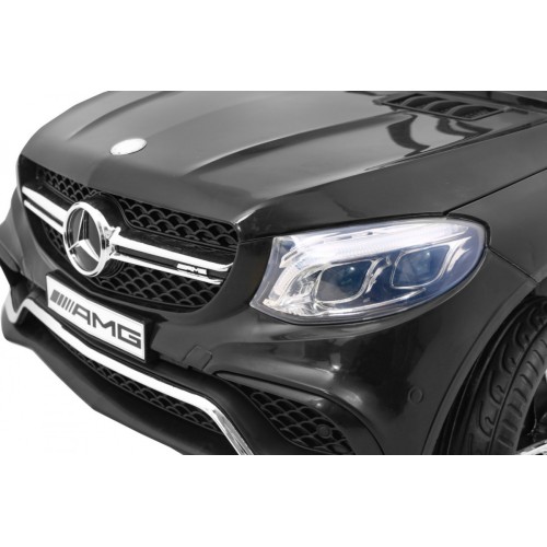 Mercedes AMG GLE 63 AMG vozidlo černé