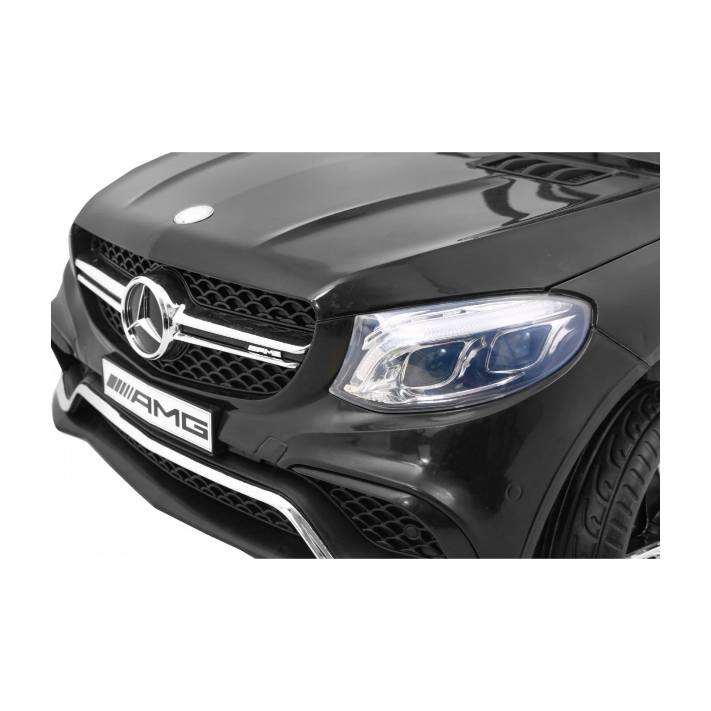 Mercedes AMG GLE 63 AMG vozidlo černé
