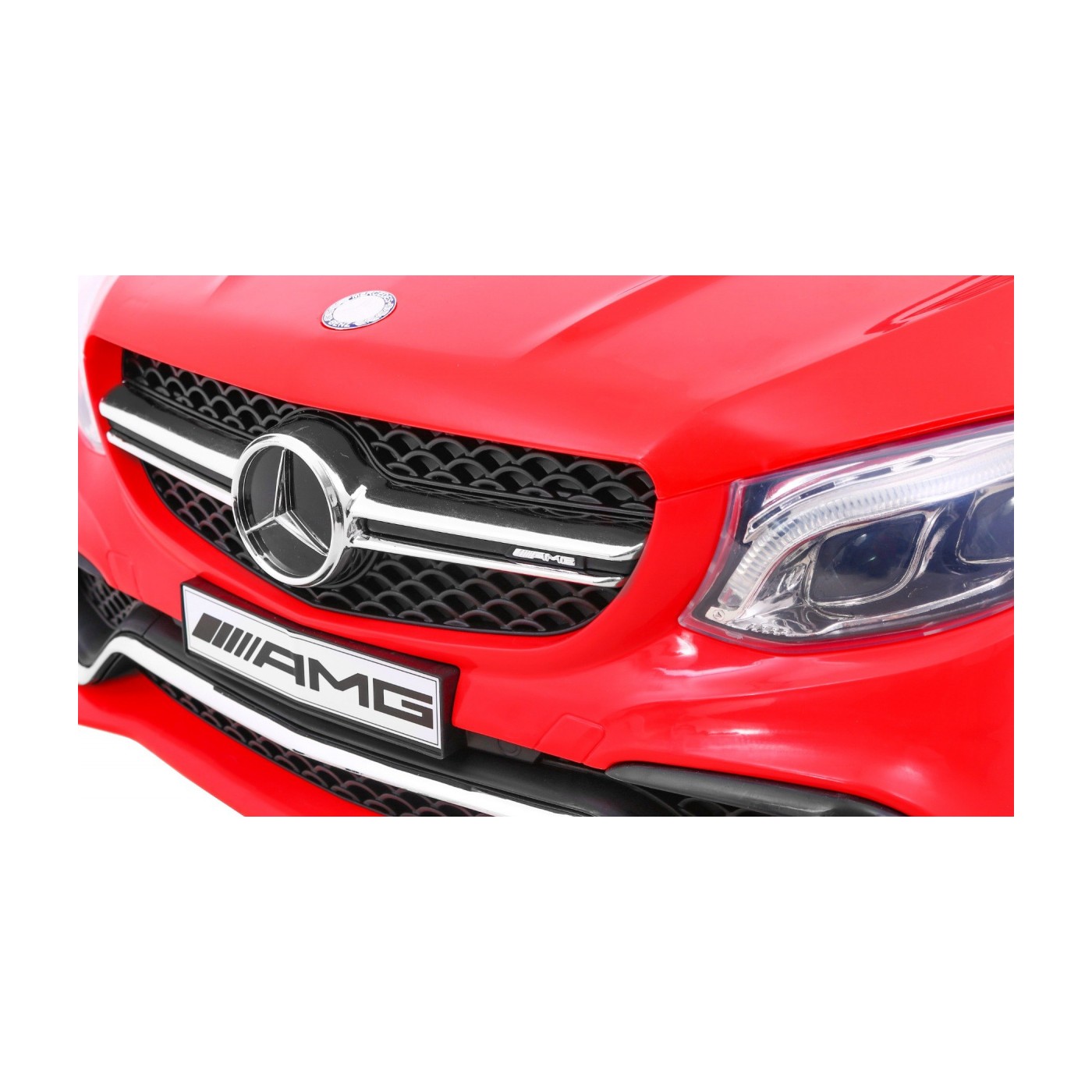 Mercedes AMG GLE 63 AMG vozidlo červená